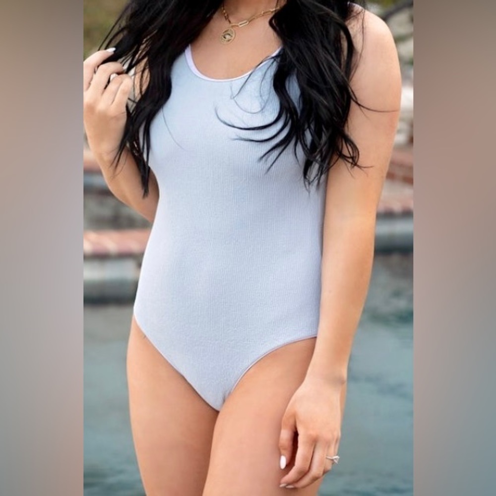 Powder Blue Backless One Piece Swimsuit Size Large Brand Coral Reef.